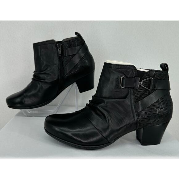 NWOT Earth Calgary Halifax Black Leather Side Zip Ankle Bootie 7.5W - Picture 2 of 7